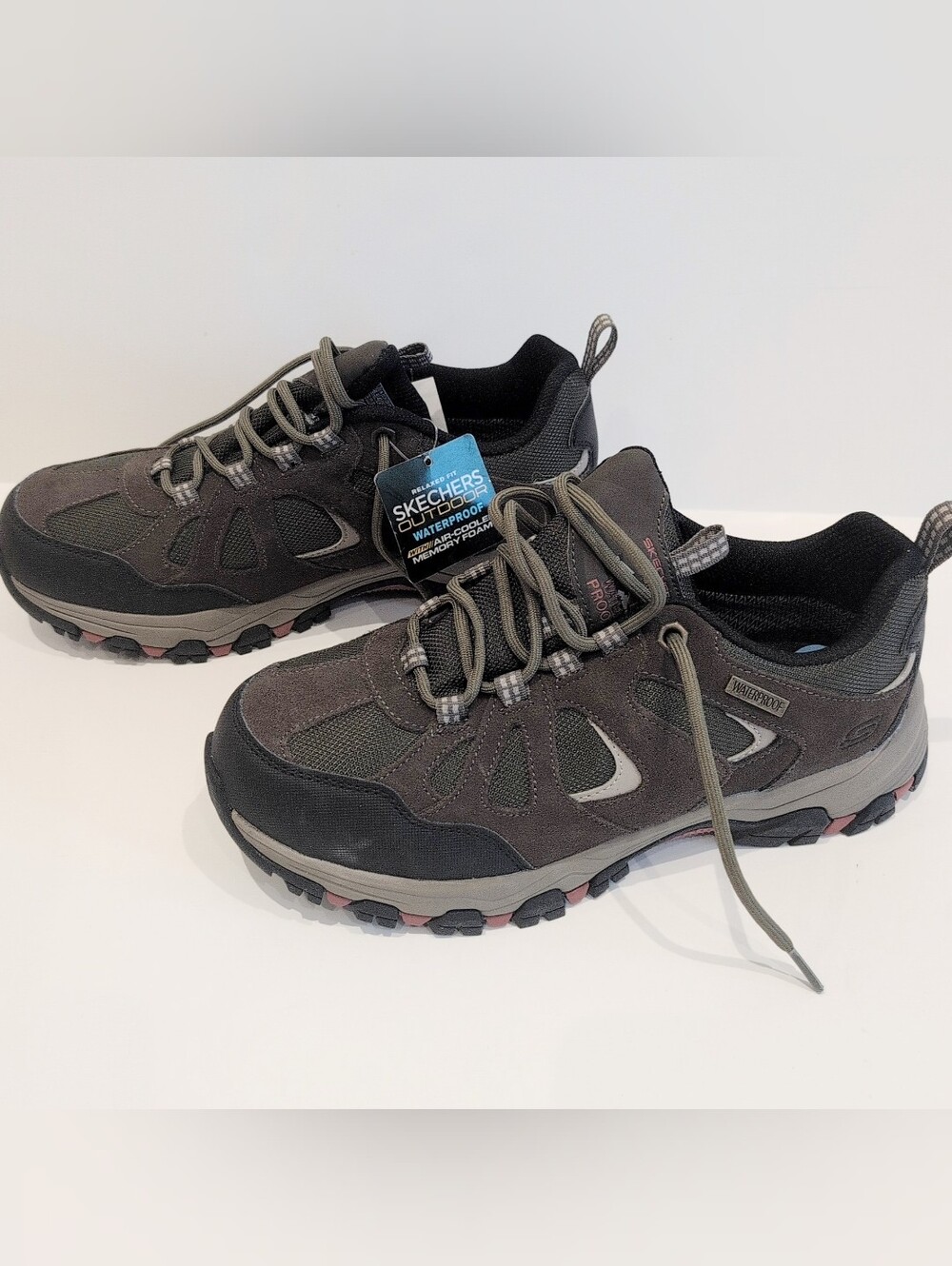 Skechers Men's Selmen Enago Waterptoof Hiking Shoe Sz 7.5, New With Tags